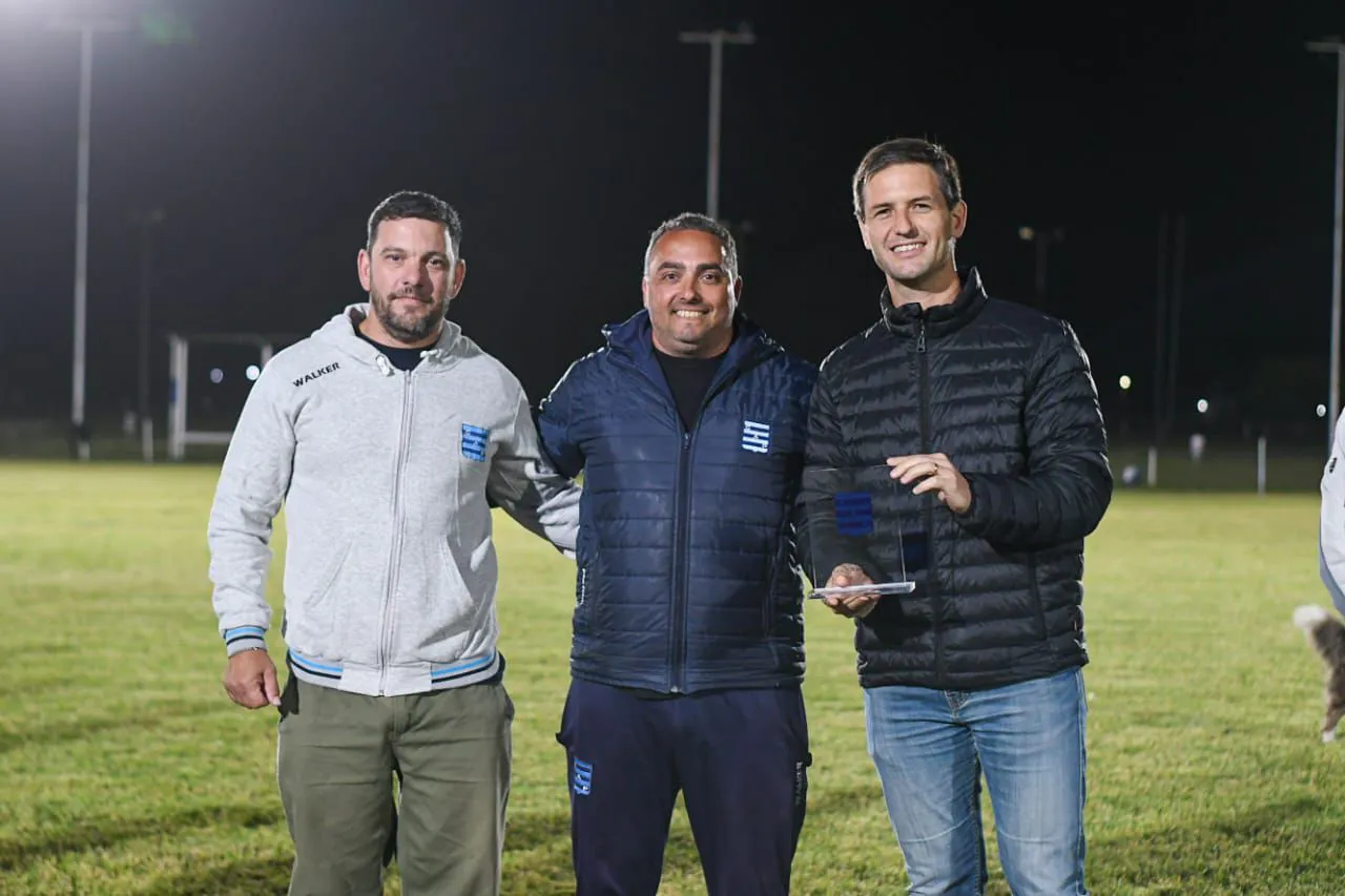 luminarias en canchas de futbol 2