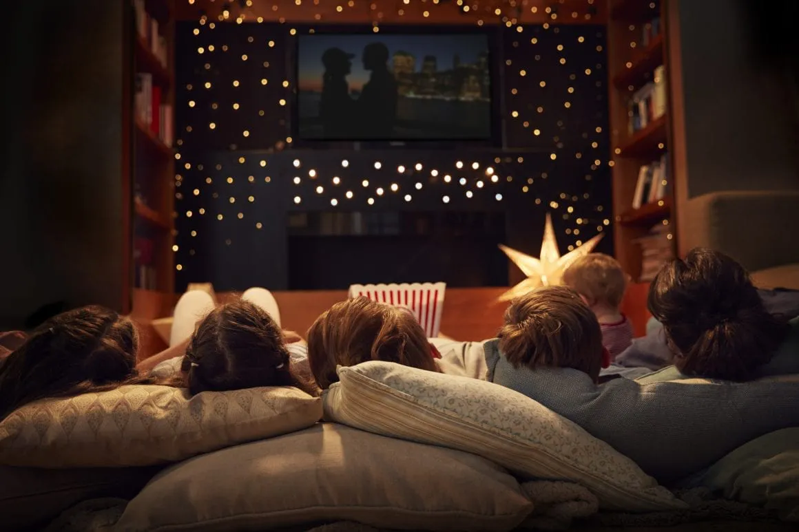 peli sofa en casa